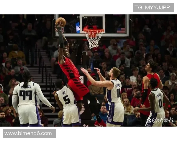 湖人对阵开拓者比赛中安东尼的得分表现分析与回顾